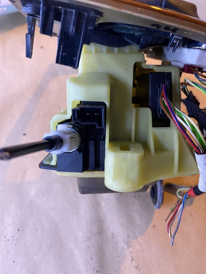 W203 Schaltkulisse Automatik a2092670324