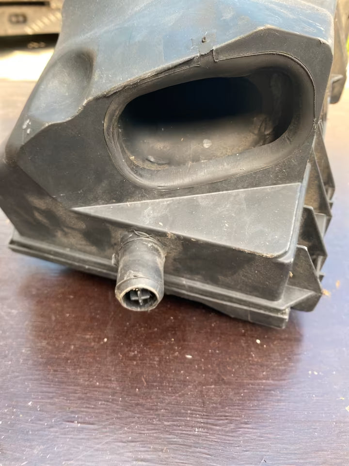 VW Golf 4 1.6 Benzin Luftfilterkasten komplett 1J0129607 AC