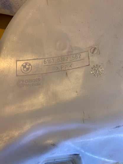 BMW E46 Wischwasserbehälter mit Pumpe 61678362562