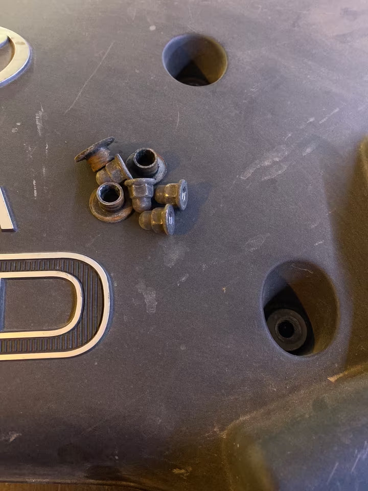 Toyota Corolla D4D Motordeckel Motorabdeckung