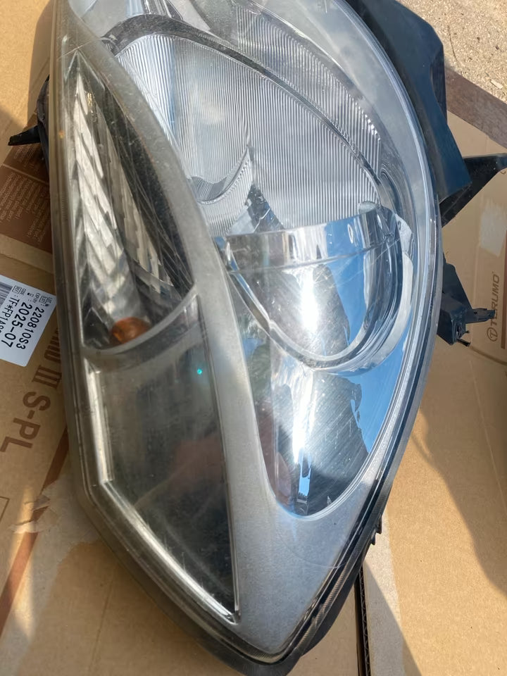 Renault Clio III Frontscheinwerfer Rechts