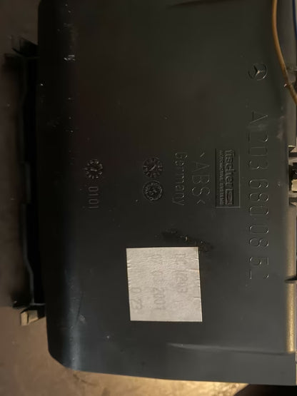 Mercedes W203 Ablagefach mit LED A2036800652