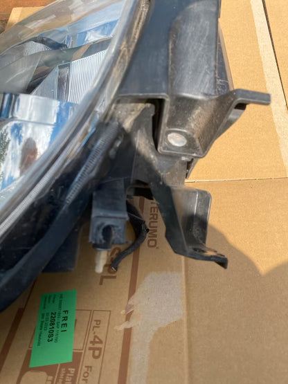Renault Clio III Frontscheinwerfer Rechts