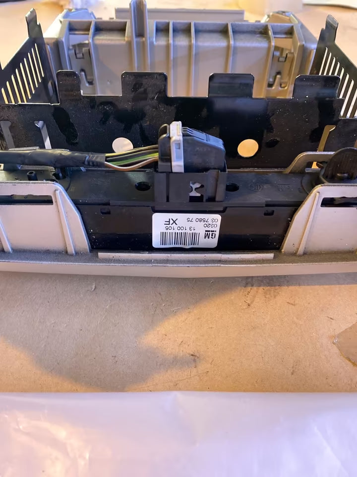 Opel Zafira Blende Mittelkonsole