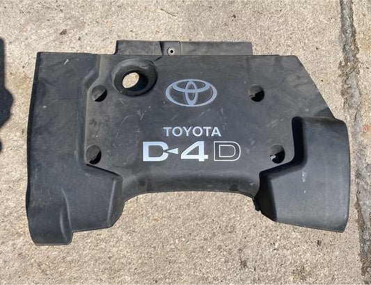 Toyota Corolla D4D Motordeckel Motorabdeckung