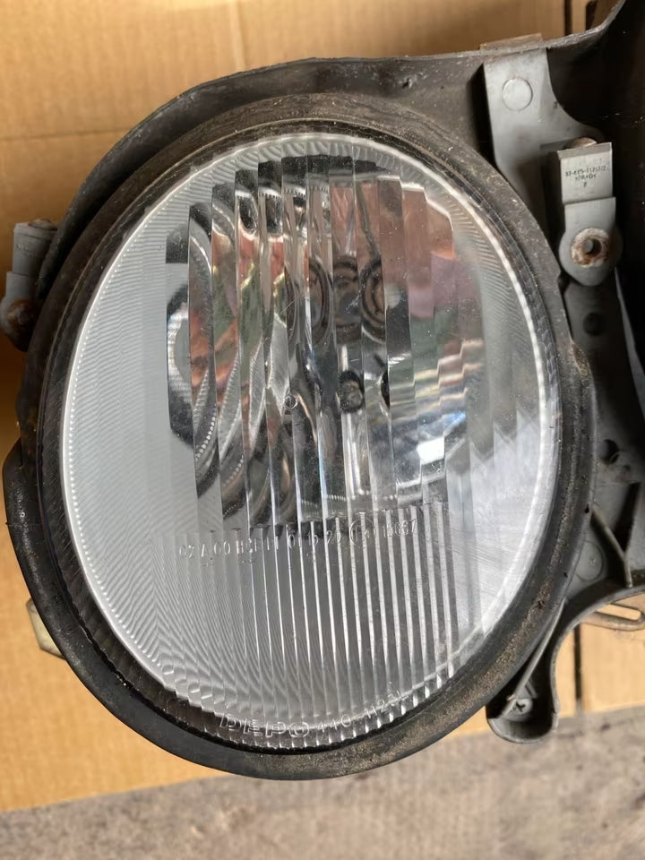 Mercedes W210 Frontscheinwerfer links