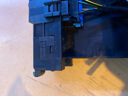 Mercedes W203 Relaikasten A2095450101