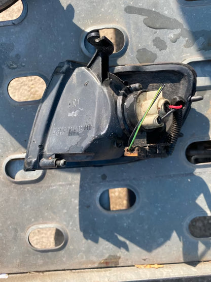 Nissan Sunny N14 (3-Türer, 1.4 LX) Blinker Rechts 013452