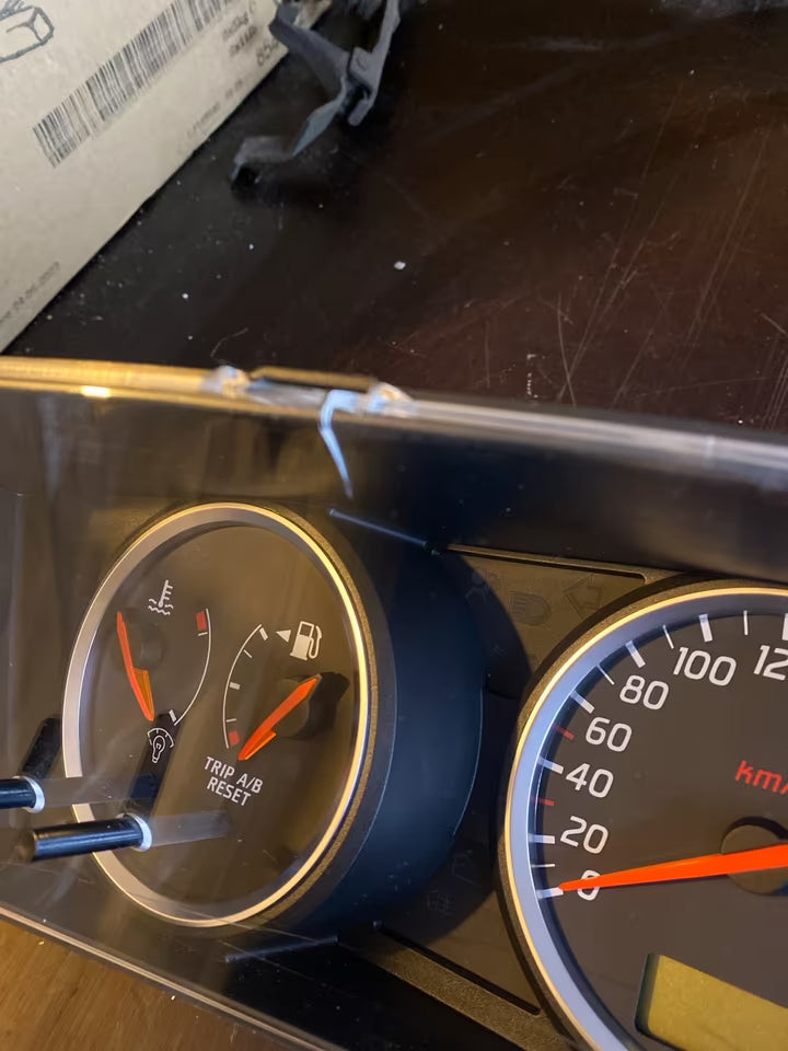 Nissan Primera P12 Tachometer