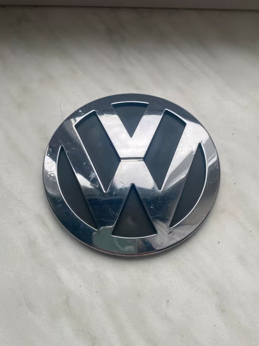 VW Touran Emblem 1t0853630 31562-0200