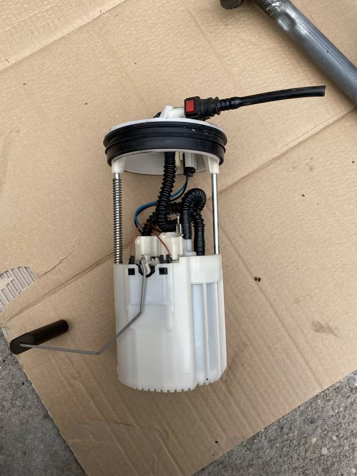 Nissan Primera P12 Tankgeber 1.8 Benzin