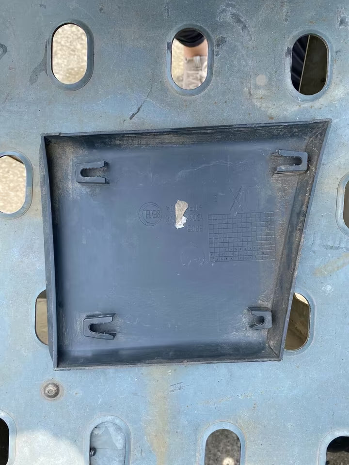 Fiat Ducato 250 Lift Boxer II Zierleiste vorne rechts 1306893070
