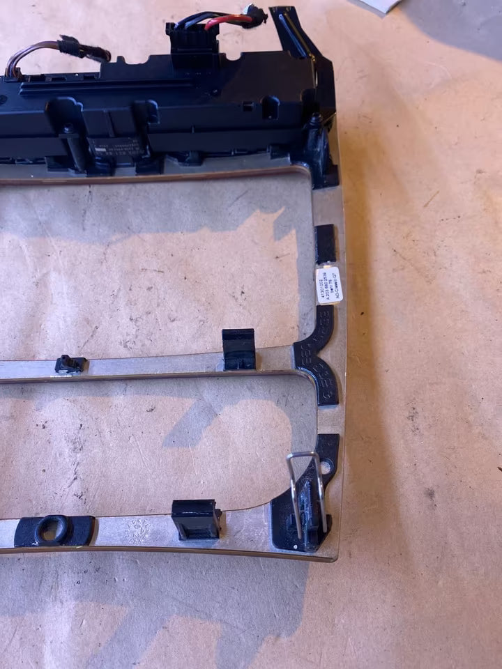 Mercedes W203 Blende / Schalter Sitzheizung A2036802539