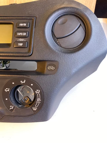 TOYOTA YARIS Radio Display Bedienteil Heizungsbedienteil