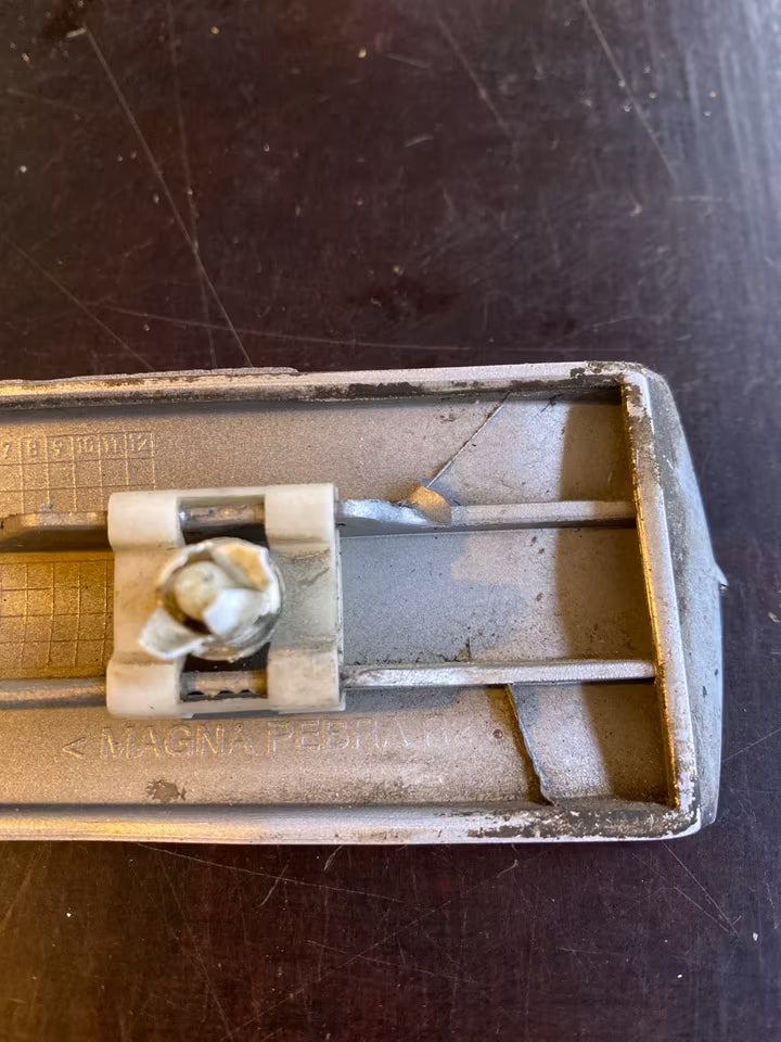 Mercedes W203 Zierleiste Rechts A2036900262