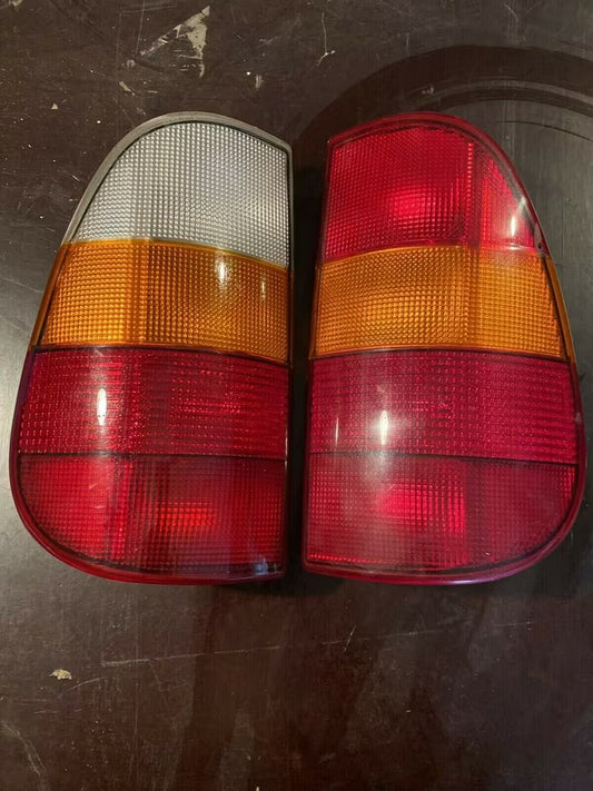 VW Caddy Heckleuchten Rückleuchten