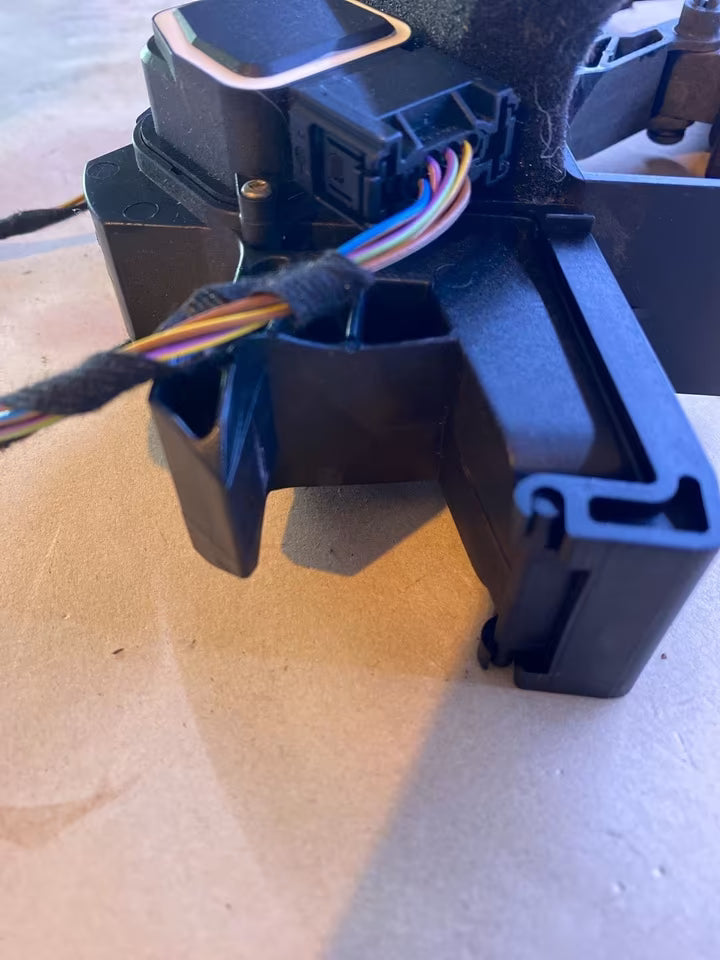 Mercedes W211 A2113000404 elektr. Gaspedal