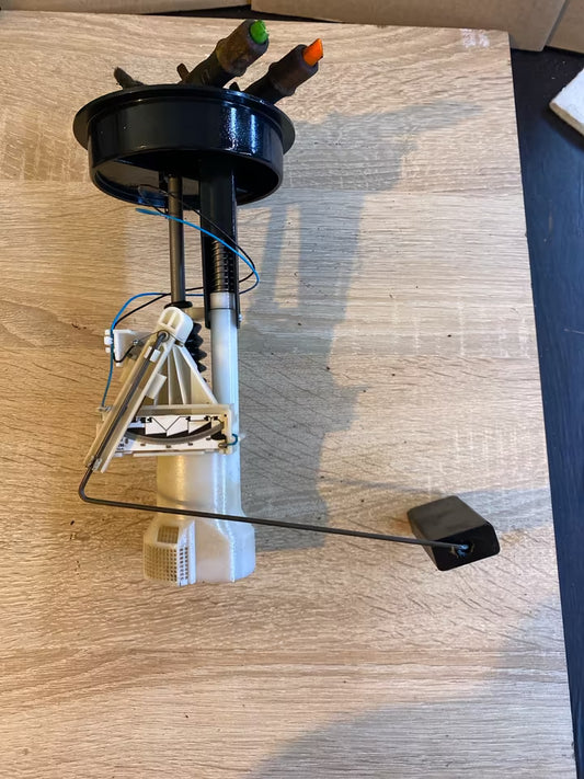 VW Sharan 824031082 Geber Kraftstoffvorratsanzeige Tankgeber