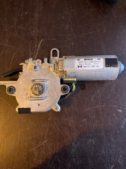 Mercedes W203 S203 C180 105kW Schiebedachmotor A2038203142