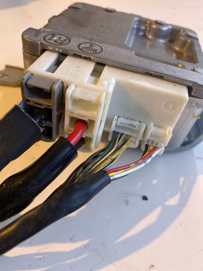 Toyota Yaris BJ 2004 Steuergerät Servolenkung 89650-0D030Toyota Yaris BJ 2004 Steuergerät Servolenkung 89650-0D030