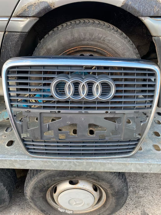 Audi A6 4F Kühlergrill 4F0853651