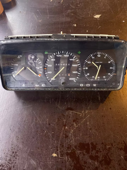VW T4 Tacho Tachometer 701919033BA 701919053AB