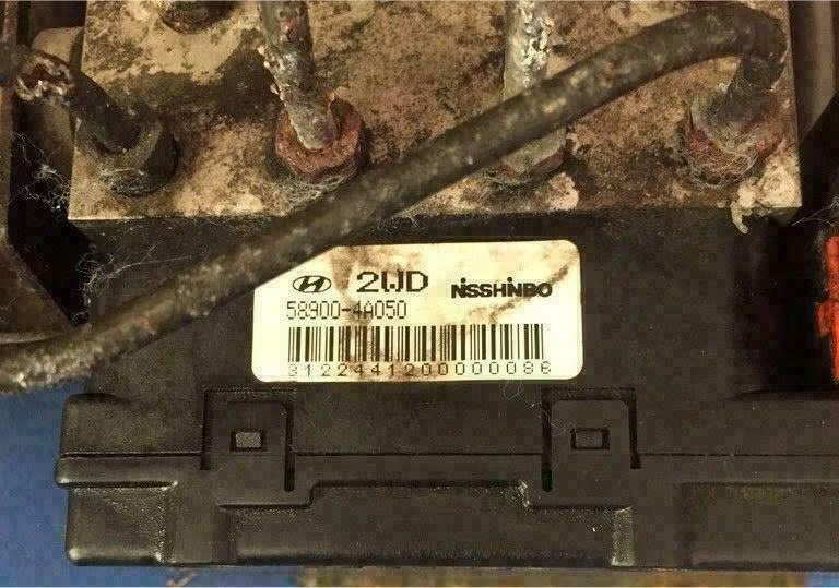 Hyundai H1 ABS 58900-4A050 Hydraulikblock