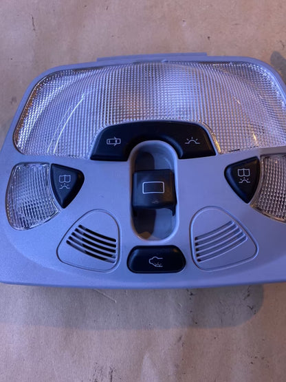 Mercedes W203 Innenraumlampe