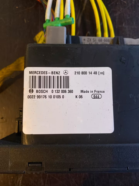 Mercedes W210 2108001448 Zentralverriegelung Pumpe
