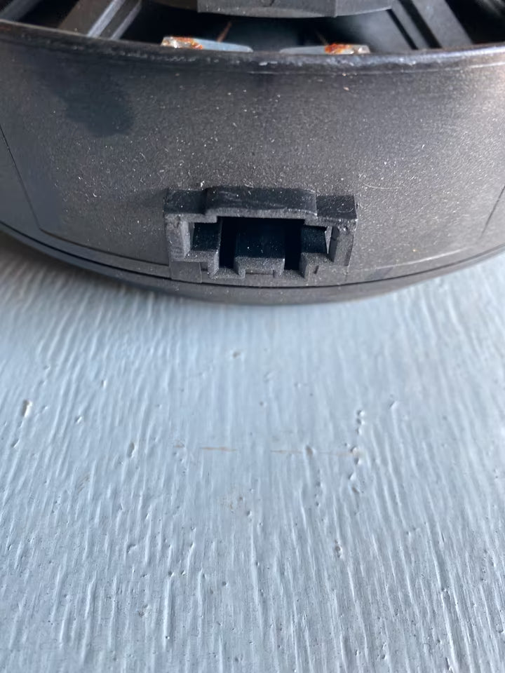Mercedes W203 Türlautsprecher Vorne A2038201102