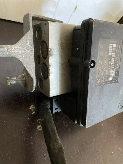 Mercedes W203-W209 Hydraulikblock A2095450232-A0034319412