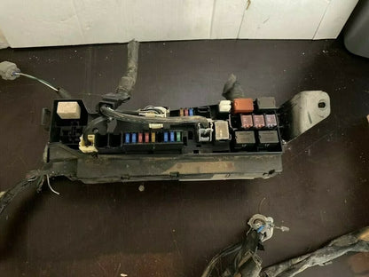 Toyota Corolla Verso E12 Sicherungskasten