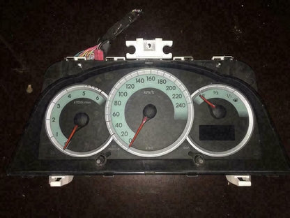 Toyota Corolla Verso D4D Tacho MB257440-3890