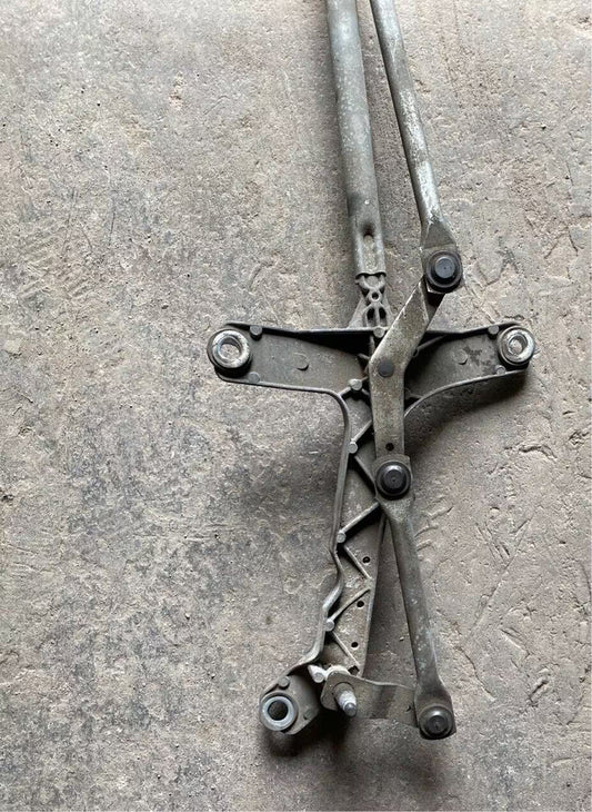 Mercedes Vito W639 Scheibenwischergestänge A6398200040