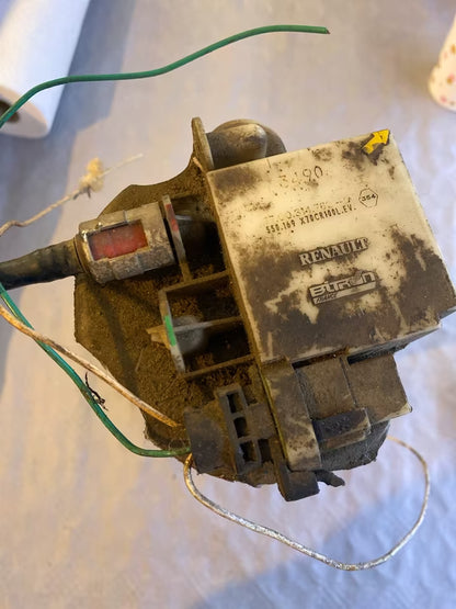 Renault Master II Benzin Pumpe 7700314762