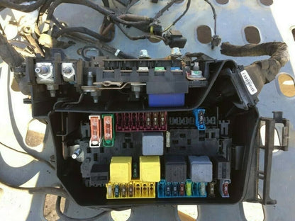 Mercedes B200 W246 Relaikasten