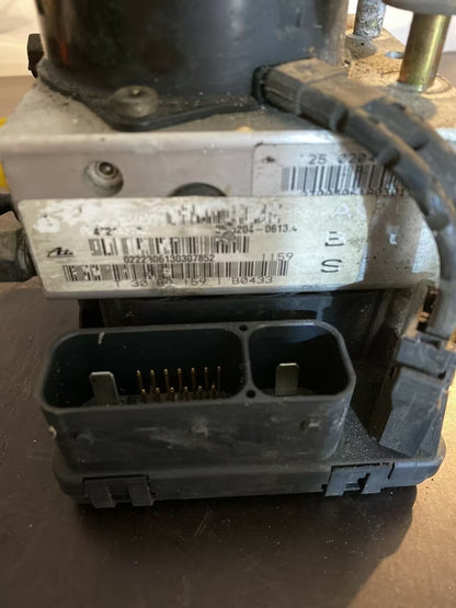 Crysler Voyager ABS Block Hydraulikblock 04686702AA