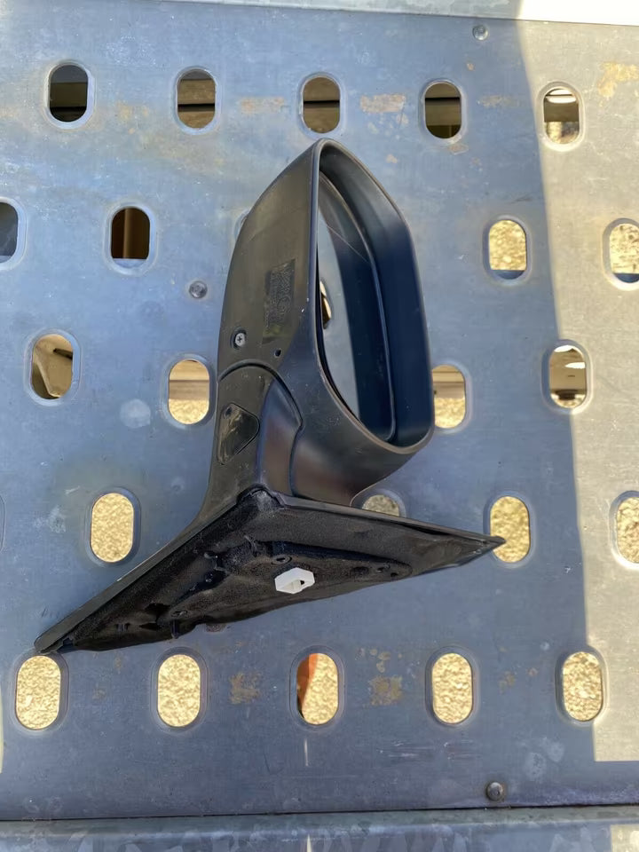 Mazda 3 Außenspiegel links rot metallic