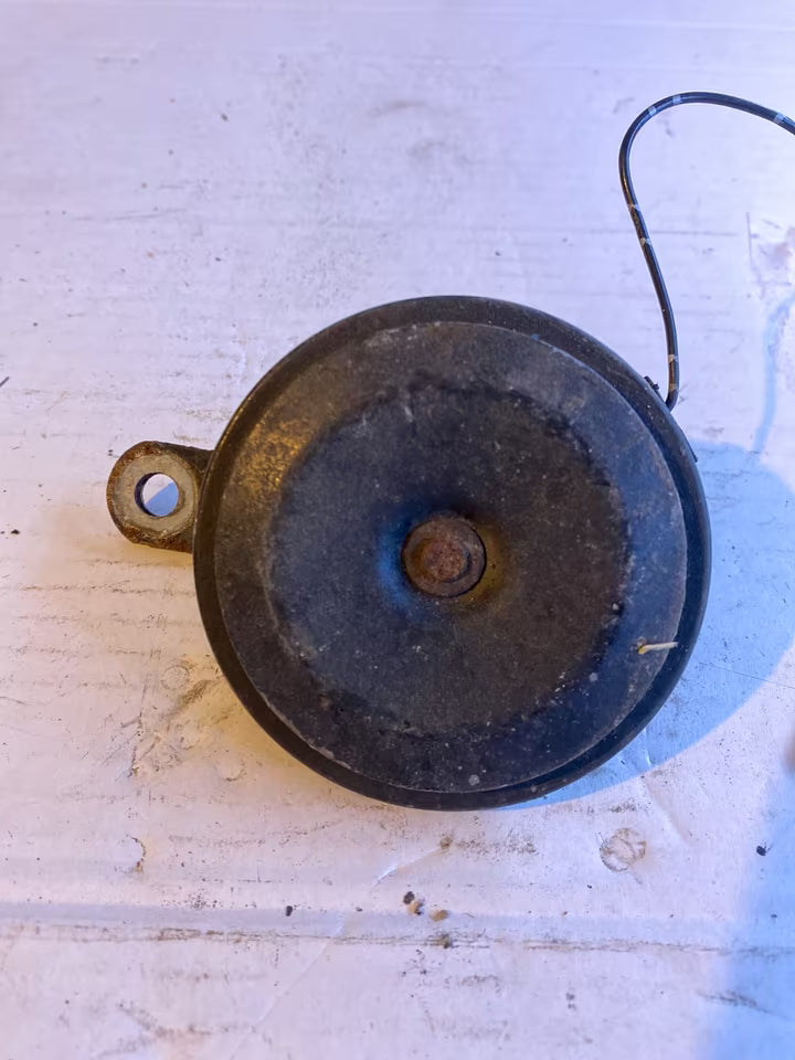 Toyota Corolla 98‘ Signalhorn 007425