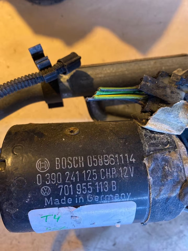 VW T4 Scheibenwischergestänge mit Motor 701955113B