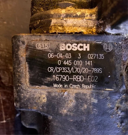 Honda FR-V Bosch Einspritzpumpe 0445010141