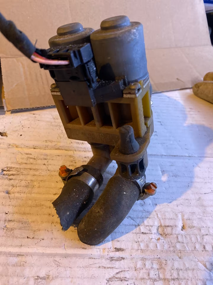 Mercedes W202 Heizungsventil 0018303684 1147412080