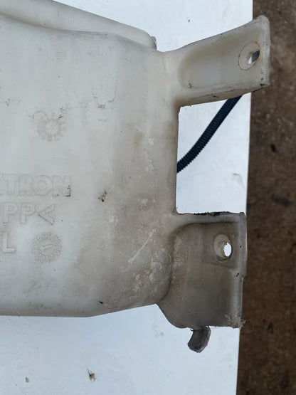 Nissan Primera P12 wichschwasserbehälter 3.5l