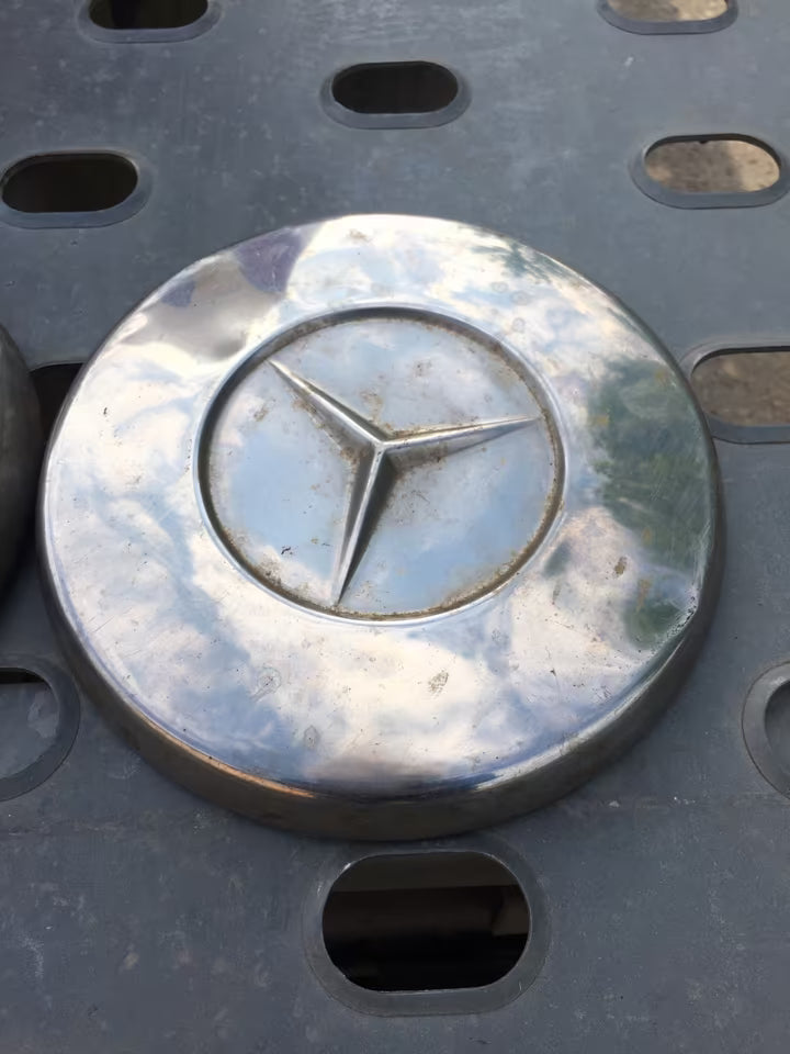 Mercedes Benz Oldtimer Radkappen Crome