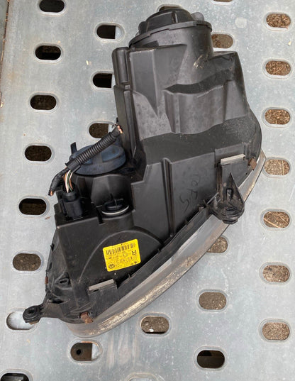 VW Golf 5 Frontscheinwerfer rechts