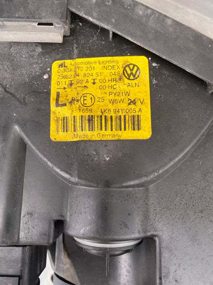 VW Golf 5 Frontscheinwerfer links