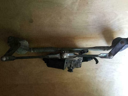 Toyota Corolla Verso Scheibenwischgestänge mit Motor 85110-0F020