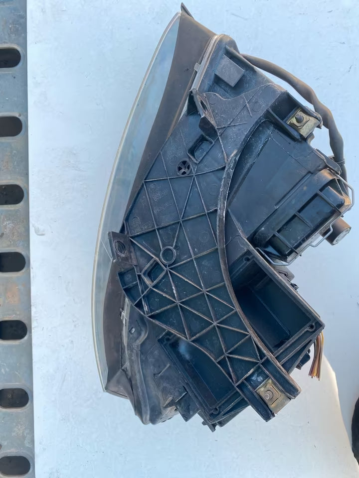 Audi A4 B6 Frontscheinwerfer Rechts 8E0941030C