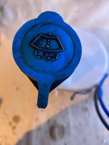 Toyota Yaris Wischwasserbehälter 001177