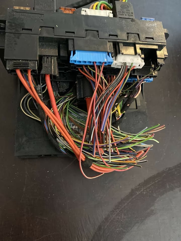 Mercedes W203 Sicherungskasten Zentralelektrik 2035452801